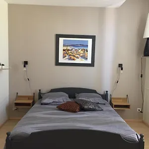 Le Patio De L'oustal Bed & Breakfast