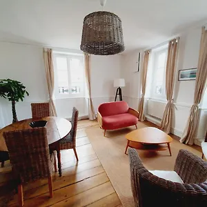 https://les-sablons-tres-bel-appartement-lumineux.inbrittany.com